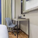Dem Premium - Round Trip Airport Service - Istanbul International Airport Hotel 4*