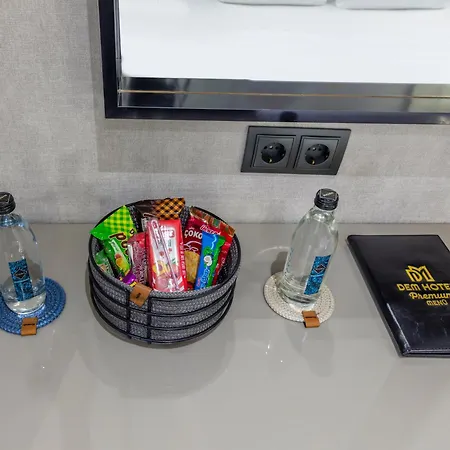 Szálloda Dem Premium - Round Trip Airport Service - Istanbul International Airport 4*