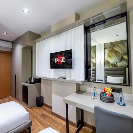 Hotell Dem Premium - Round Trip Airport Service - Istanbul International Airport 4*