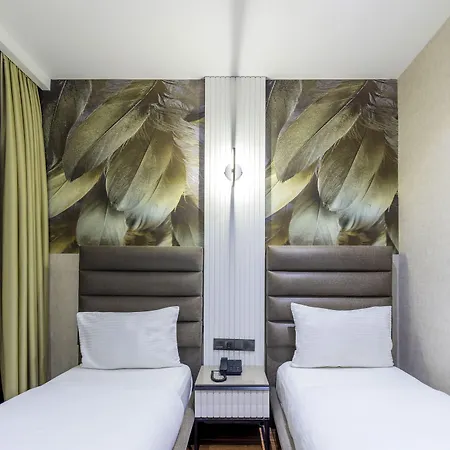 Dem Premium - Round Trip Airport Service - Istanbul International Airport Hotel