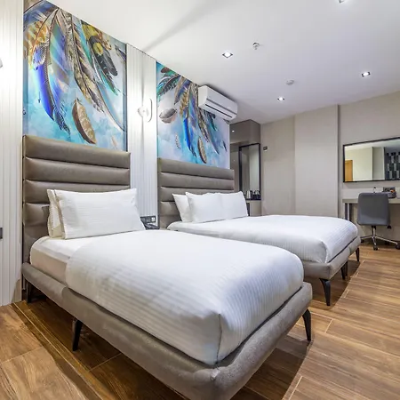 Dem Premium - Round Trip Airport Service - Istanbul International Airport 4* Arnavutkoy